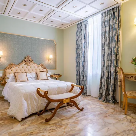 Hotel L'avvenire 4*