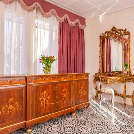 L'avvenire Hotel 4*