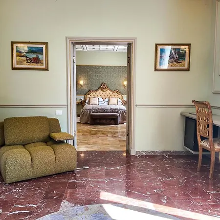 Hotel L'avvenire Siena