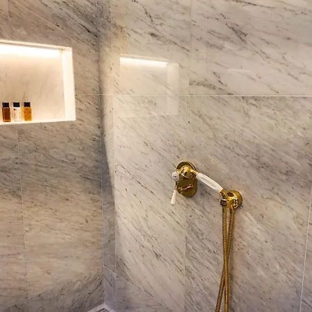 L'avvenire Hotel