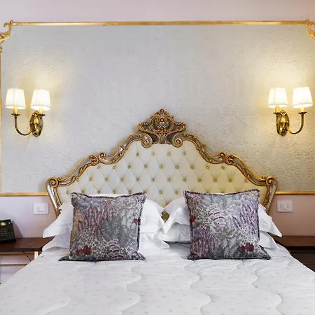 L'avvenire 4* Сиена